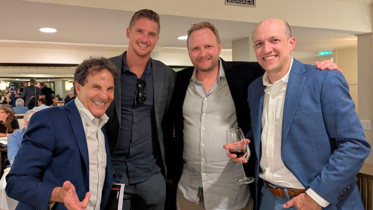 OZ Insiders Networking Dinner in Manhattan Beach, CA – 2025